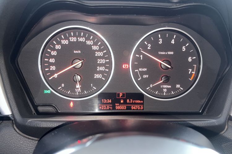 Used BMW X1 2016 sDrive18Li Premium Edition Odometer Close Up