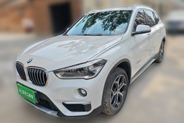 Ojetý BMW X1 2016 sDrive20Li Luxury Model