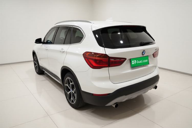 Used BMW X1 2016 sDrive20Li Luxury Model Rear Left 45 Deg