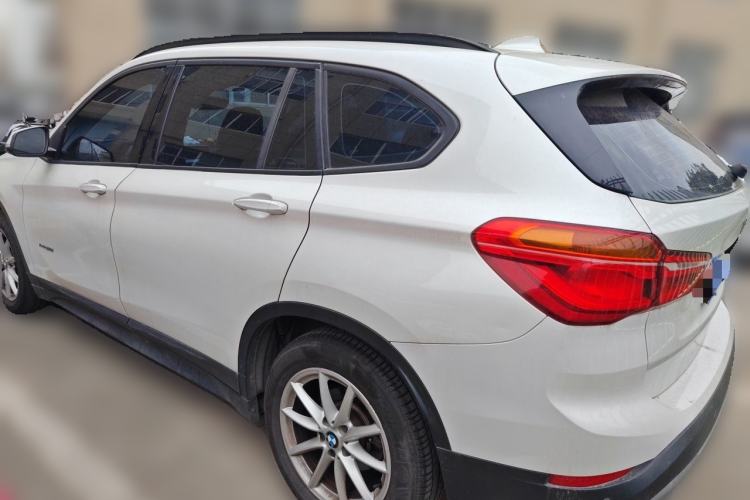 Used BMW X1 2016 sDrive18Li Fashion Model Rear Left 45 Deg