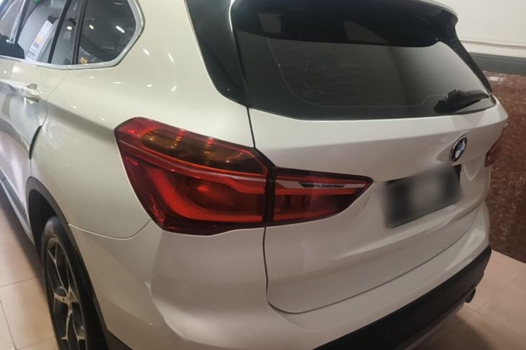 Used BMW X1 2016 sDrive20Li Luxury Model Rear Left 45 Deg
