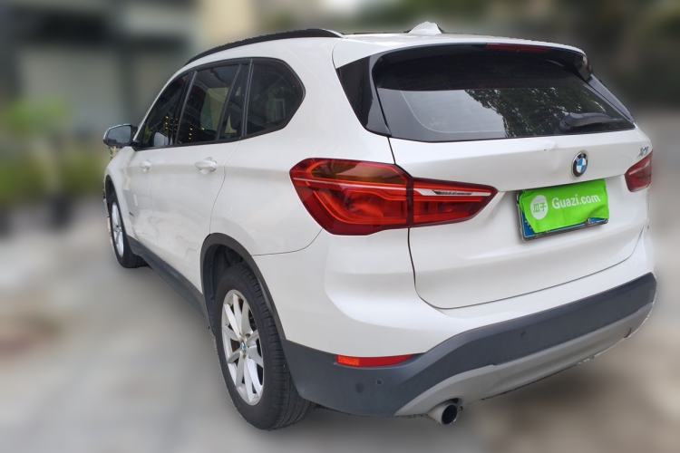Used BMW X1 2016 sDrive18Li Fashion Model Rear Left 45 Deg