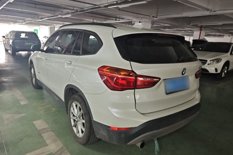 Used BMW X1 2016 sDrive18Li Fashion Model Rear Left 45 Deg