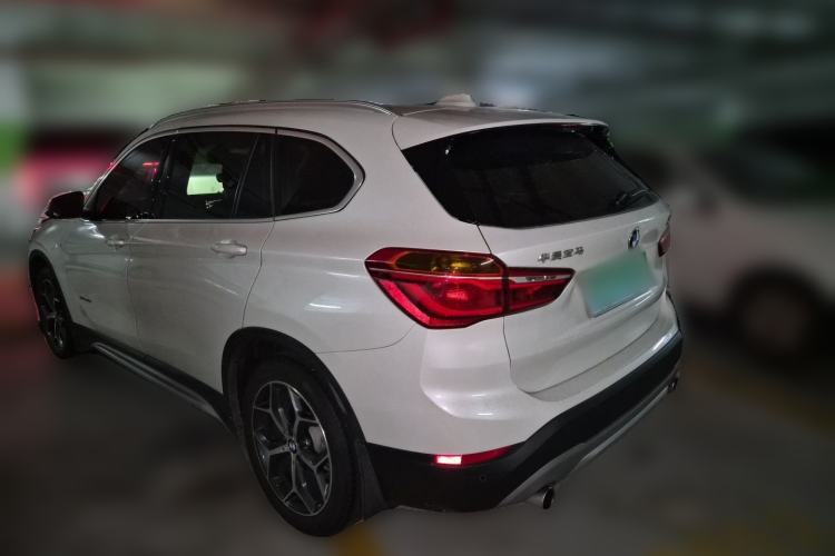 Used BMW X1 2016 sDrive20Li Luxury Model Rear Left 45 Deg