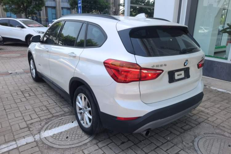 Used BMW X1 2016 sDrive18Li Fashion Model Rear Left 45 Deg