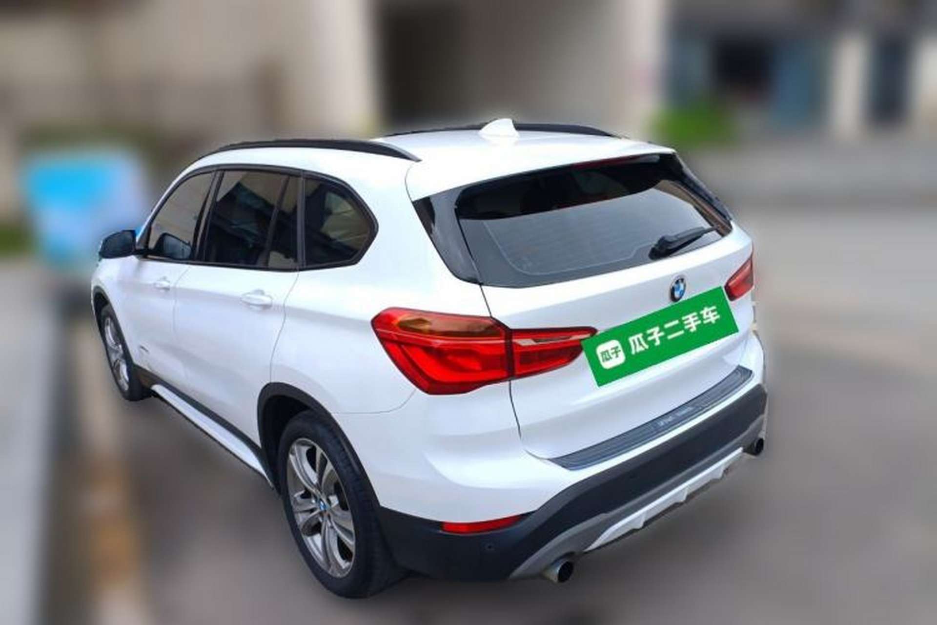 Used BMW X1 2016 sDrive20Li Luxury Model Rear Left 45 Deg