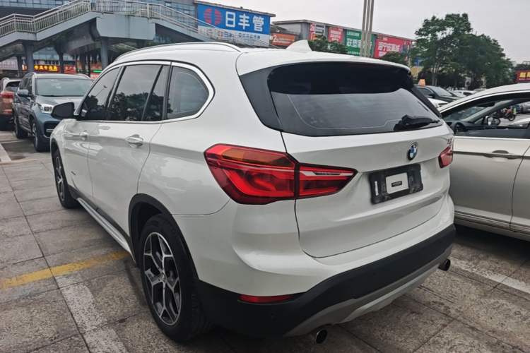 Used BMW X1 2016 sDrive20Li Luxury Model Rear Left 45 Deg