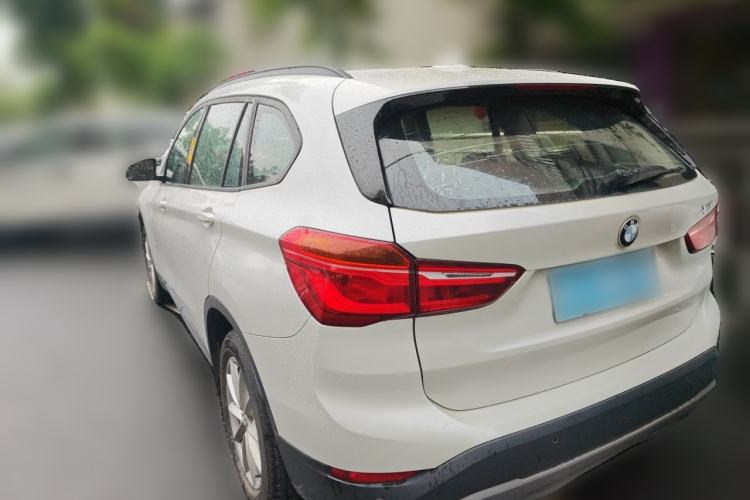Used BMW X1 2016 sDrive18Li Fashion Model Rear Left 45 Deg
