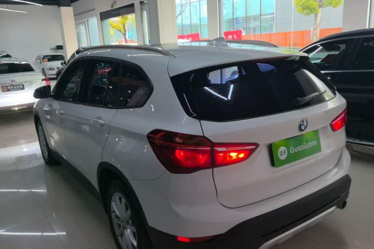 Used BMW X1 2016 sDrive18Li Fashion Model Rear Left 45 Deg