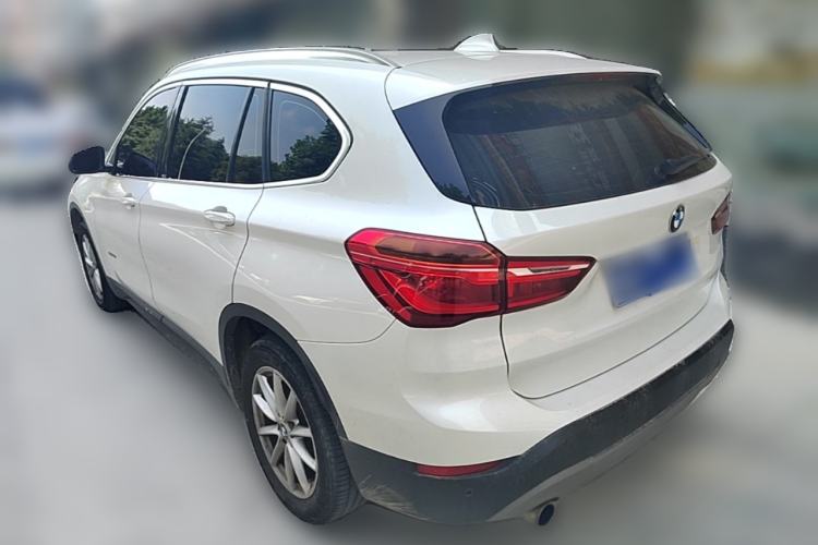 Used BMW X1 2016 sDrive18Li Fashion Model Rear Left 45 Deg