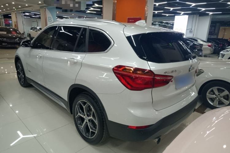 Used BMW X1 2016 sDrive20Li Luxury Model Rear Left 45 Deg