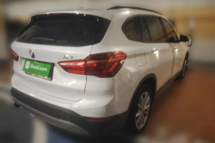 Used BMW X1 2016 sDrive18Li Fashion Model Rear Right 45 Deg