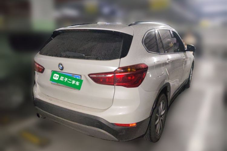 Used BMW X1 2016 sDrive18Li Fashion Model Rear Right 45 Deg
