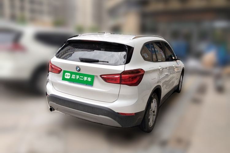 Used BMW X1 2016 sDrive18Li Fashion Model Rear Right 45 Deg