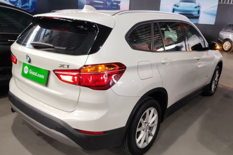 Used BMW X1 2016 sDrive18Li Fashion Model Rear Right 45 Deg