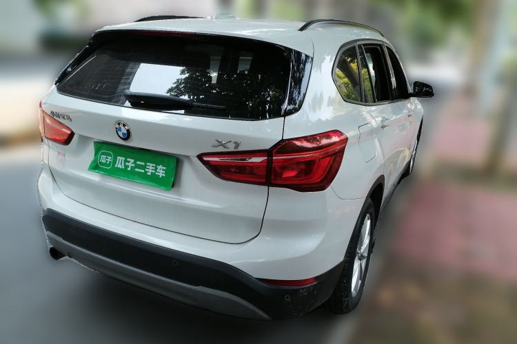 Used BMW X1 2016 sDrive18Li Fashion Model Rear Right 45 Deg