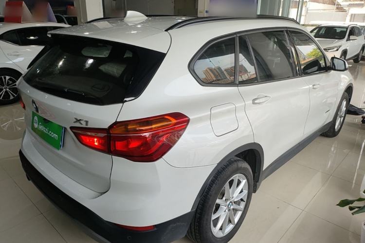 Used BMW X1 2016 sDrive18Li Fashion Model Rear Right 45 Deg