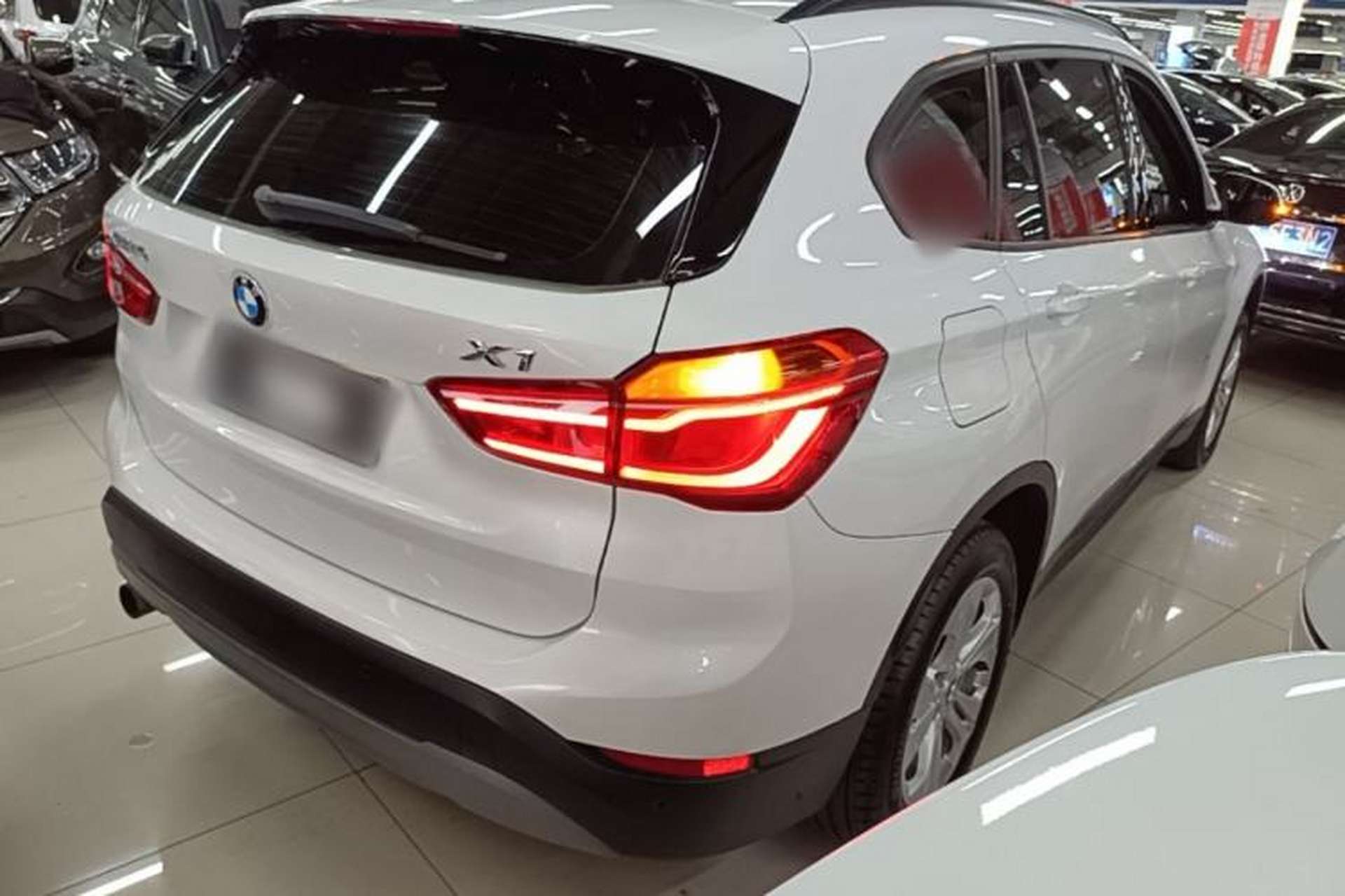 Used BMW X1 2016 sDrive18Li Premium Edition Rear Right 45 Deg