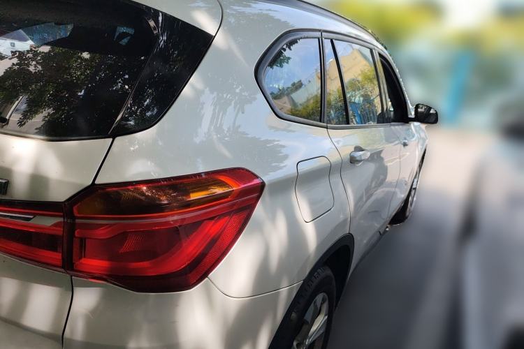 Used BMW X1 2016 sDrive18Li Premium Edition Rear Right 45 Deg
