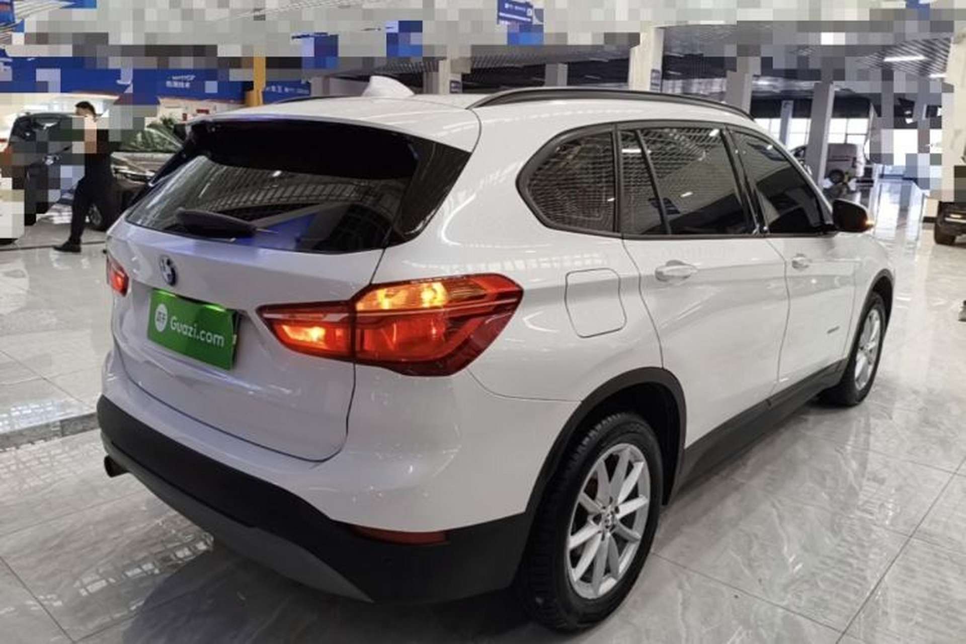 Used BMW X1 2016 sDrive18Li Fashion Model Rear Right 45 Deg