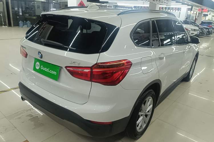 Used BMW X1 2016 sDrive18Li Fashion Model Rear Right 45 Deg