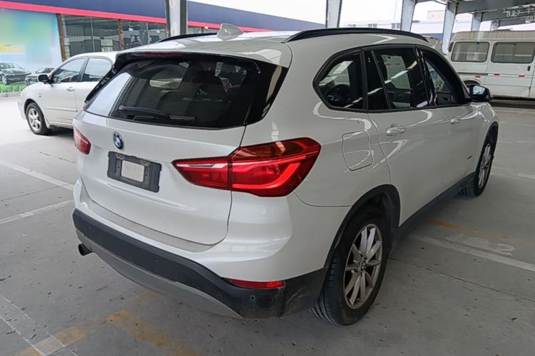 Used BMW X1 2016 sDrive18Li Fashion Model Rear Right 45 Deg