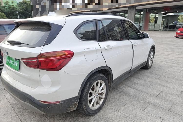 Used BMW X1 2016 sDrive18Li Fashion Model Rear Right 45 Deg