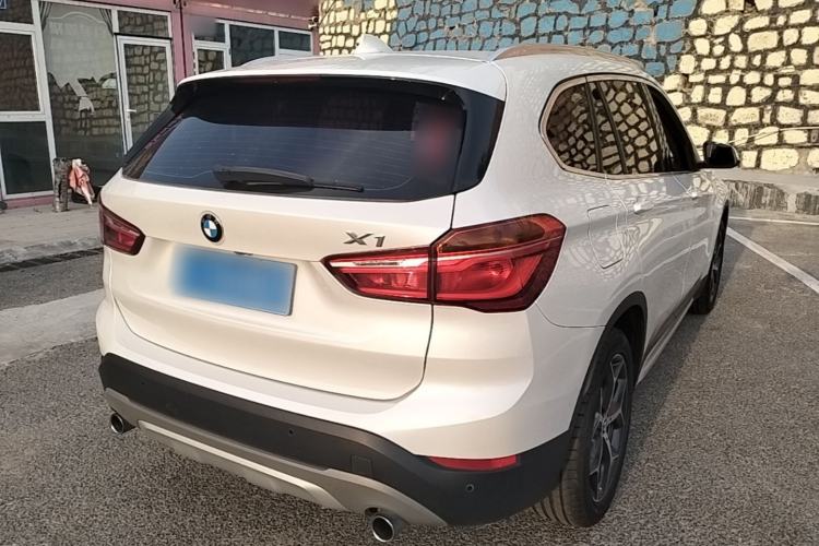 Used BMW X1 2016 sDrive20Li Luxury Model Rear Right 45 Deg