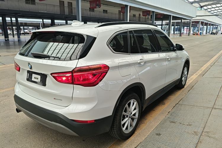 Used BMW X1 2016 sDrive18Li Fashion Model Rear Right 45 Deg