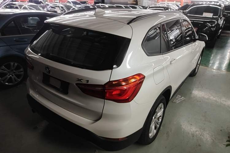 Used BMW X1 2016 sDrive18Li Premium Edition Rear Right 45 Deg