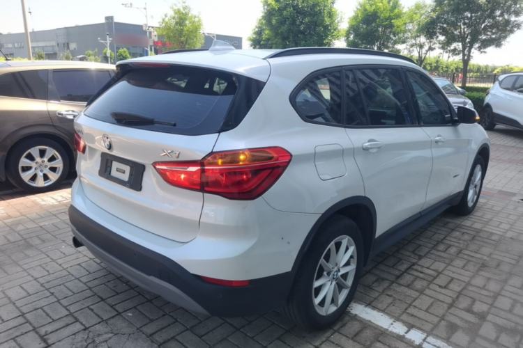 Used BMW X1 2016 sDrive18Li Fashion Model Rear Right 45 Deg
