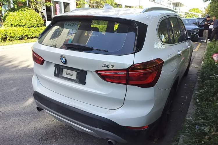 Used BMW X1 2016 xDrive20Li Luxury Model Rear Right 45 Deg