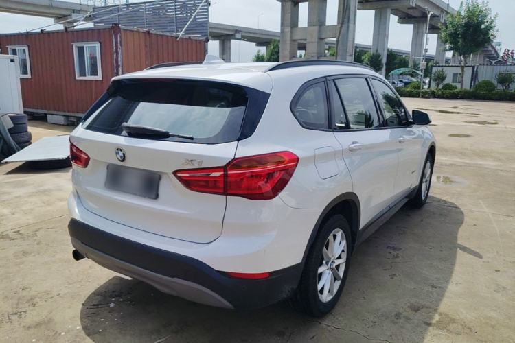 Used BMW X1 2016 sDrive18Li Fashion Model Rear Right 45 Deg