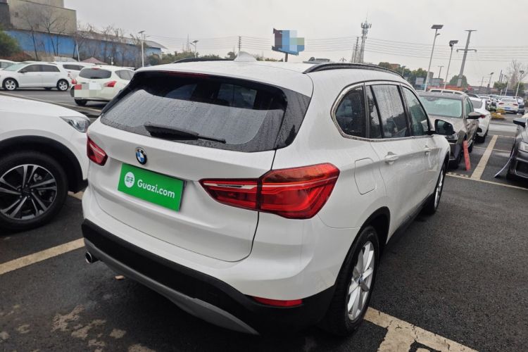 Used BMW X1 2016 sDrive18Li Fashion Model Rear Right 45 Deg