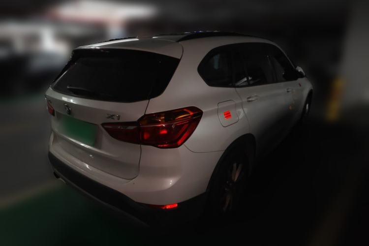 Used BMW X1 2016 sDrive18Li Fashion Model Rear Right 45 Deg