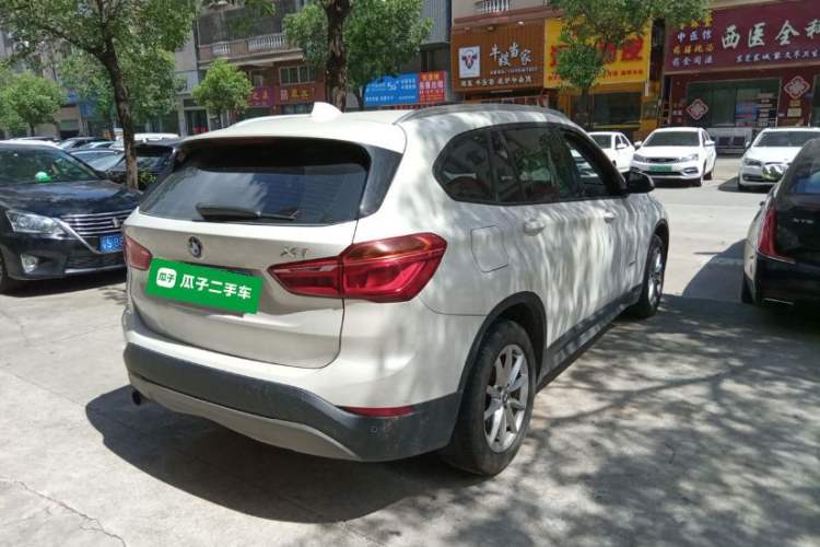 Used BMW X1 2016 sDrive18Li Fashion Model Rear Right 45 Deg