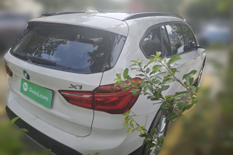 Used BMW X1 2016 sDrive18Li Fashion Model Rear Right 45 Deg