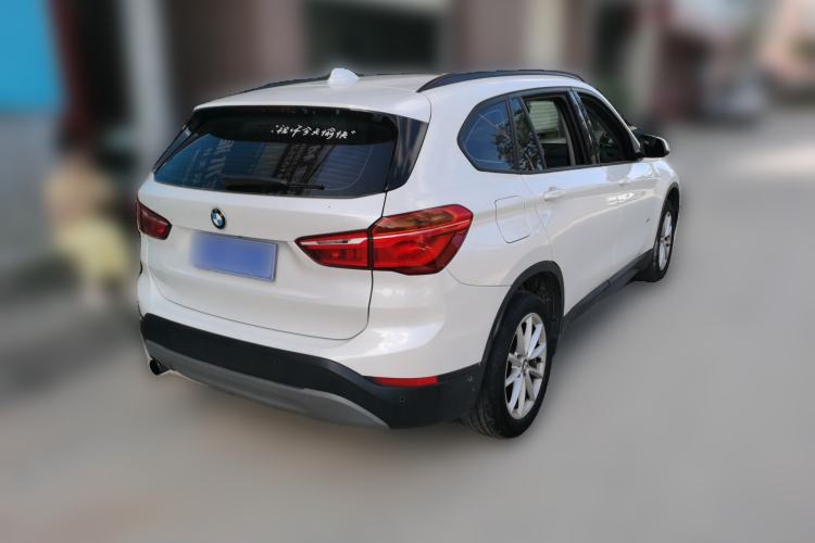 Used BMW X1 2016 sDrive18Li Fashion Model Rear Right 45 Deg