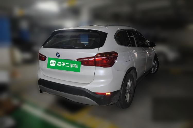 Used BMW X1 2016 sDrive18Li Fashion Model Rear Right 45 Deg