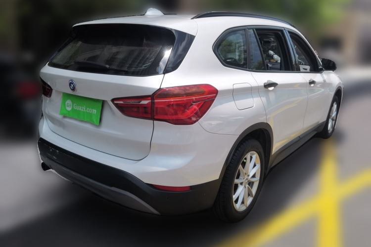 Used BMW X1 2016 sDrive18Li Fashion Model Rear Right 45 Deg