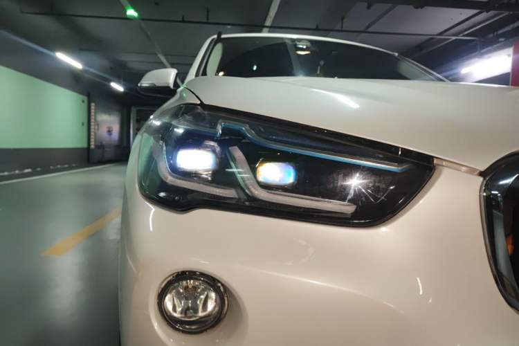 Used BMW X1 2016 sDrive18Li Fashion Model Right Front Headlight