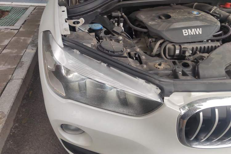 Used BMW X1 2016 sDrive18Li Fashion Model Right Front Headlight