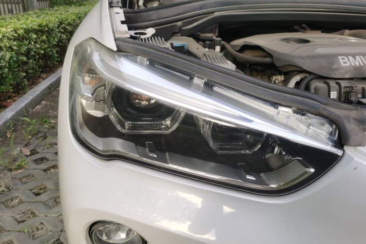 Used BMW X1 2016 sDrive18Li Premium Edition Right Front Headlight