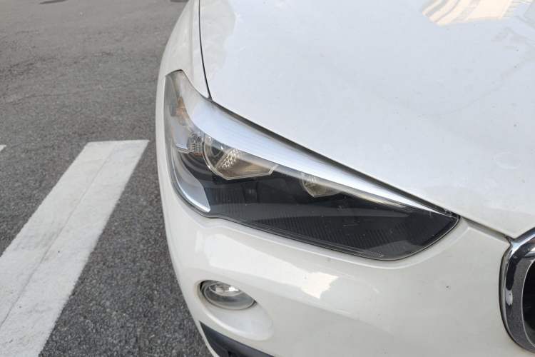 Used BMW X1 2016 sDrive18Li Fashion Model Right Front Headlight