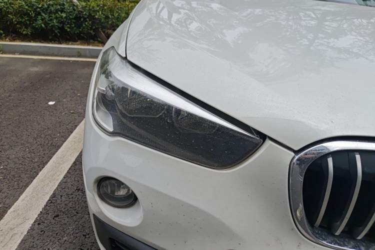 Used BMW X1 2016 sDrive18Li Fashion Model Right Front Headlight