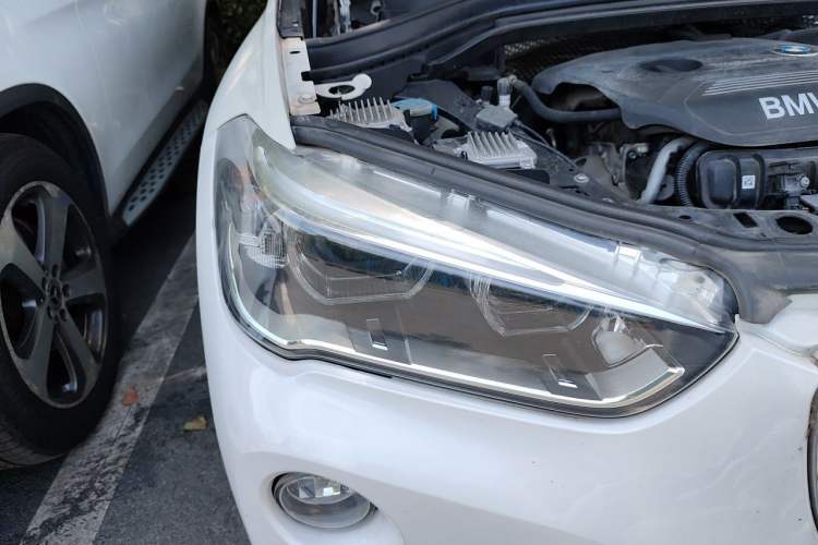 Used BMW X1 2016 sDrive18Li Premium Edition Right Front Headlight
