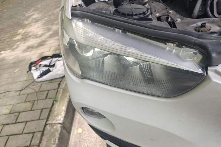 Used BMW X1 2016 sDrive18Li Fashion Model Right Front Headlight