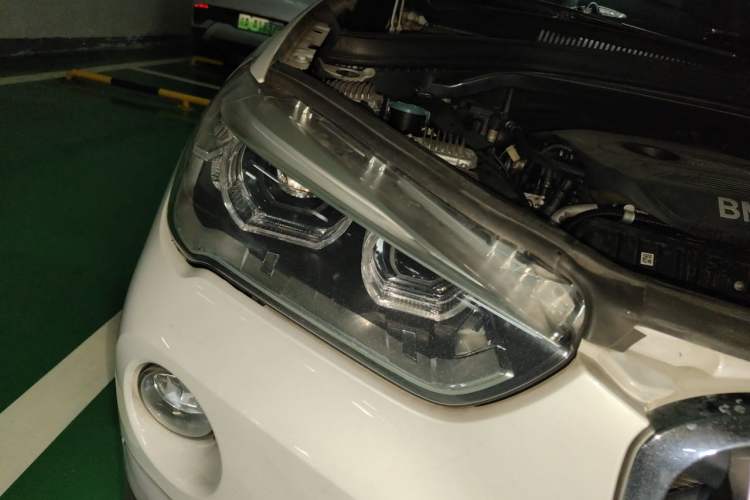 Used BMW X1 2016 sDrive20Li Luxury Model Right Front Headlight