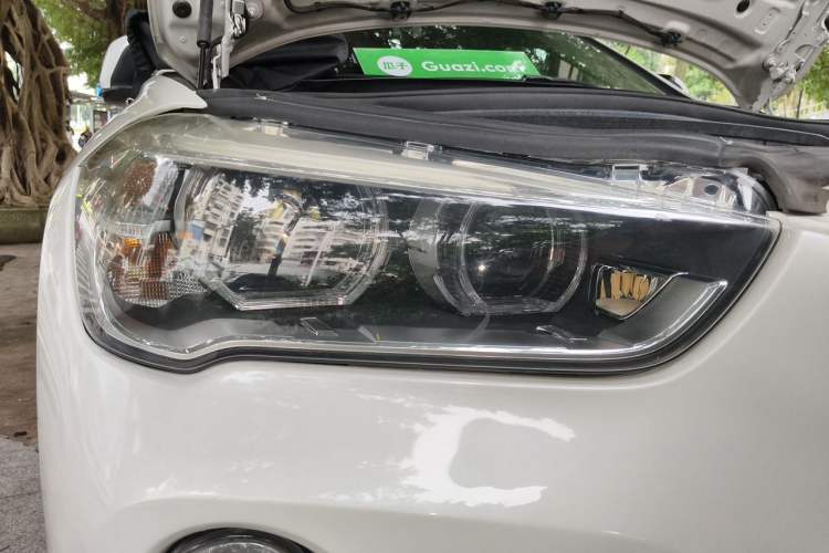 Used BMW X1 2016 sDrive20Li Luxury Model Right Front Headlight