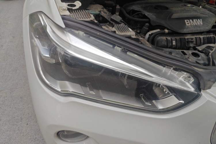 Used BMW X1 2016 sDrive20Li Luxury Model Right Front Headlight